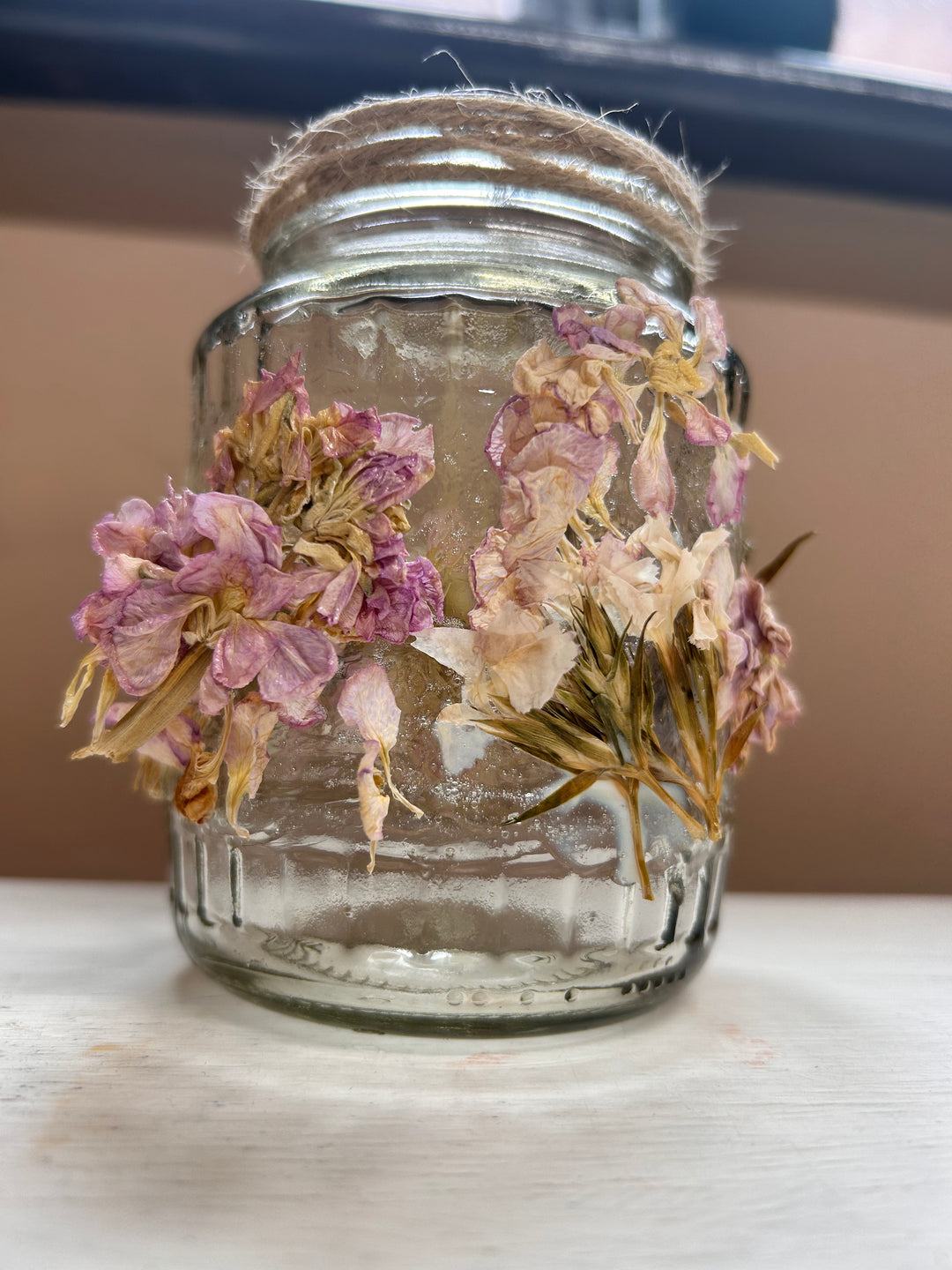 Make a dried flower candle jar